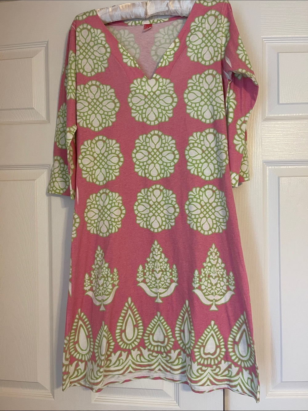 Pink & Green Printed V-Neck Midi Dress